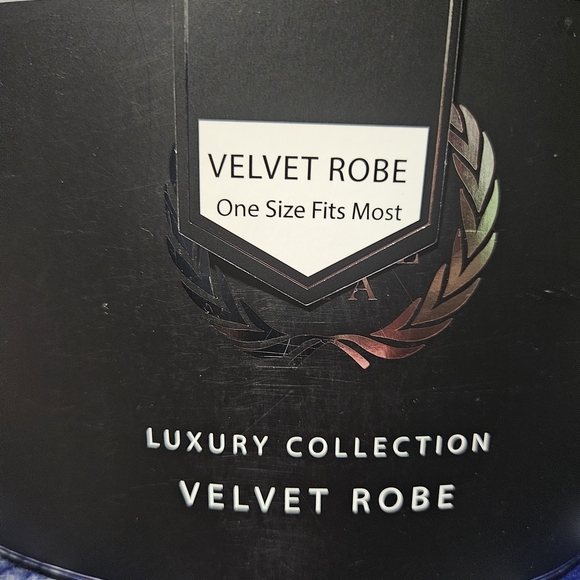 Hotel Spa Collection Mens Robe - Picture 6 of 8